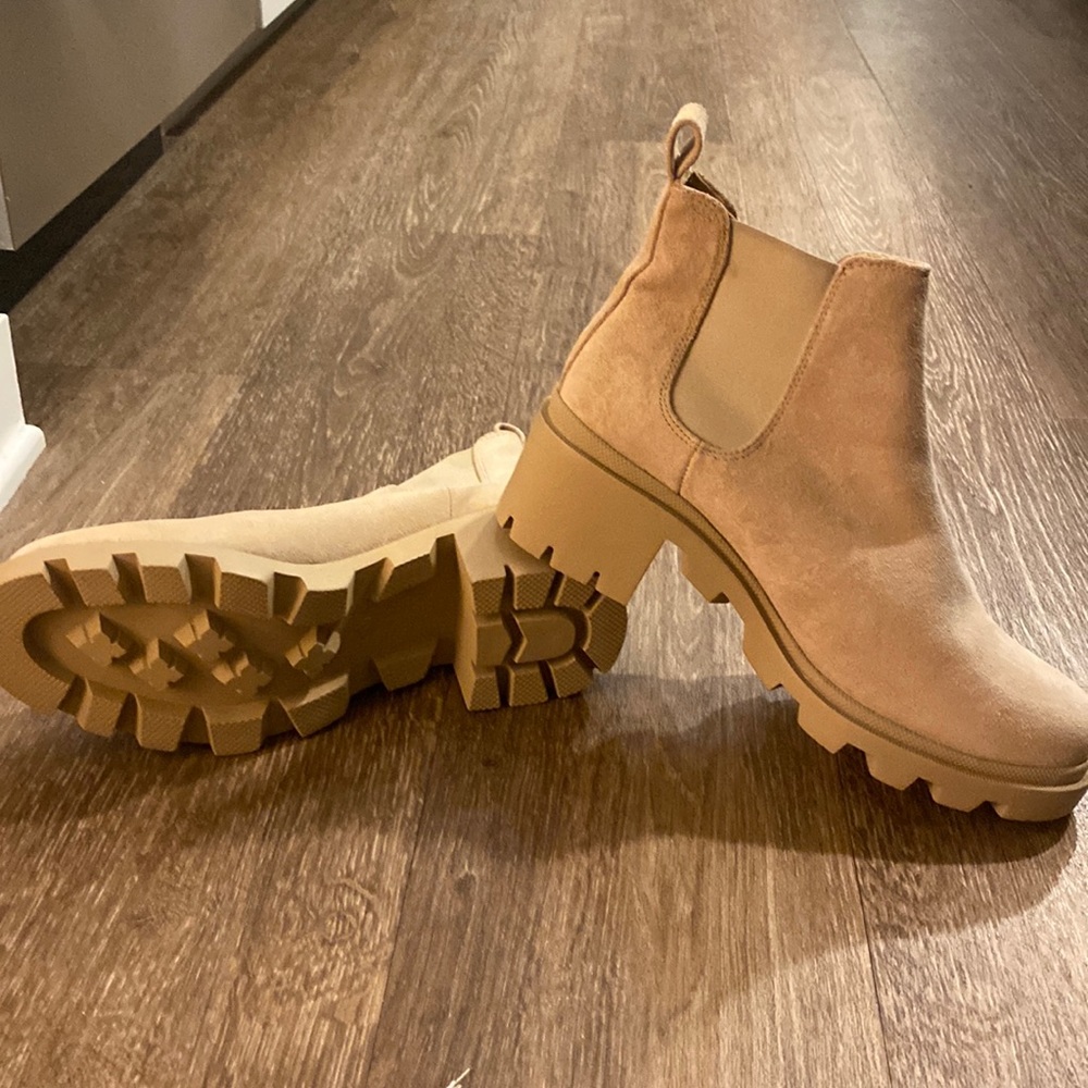Steve Madden booties
